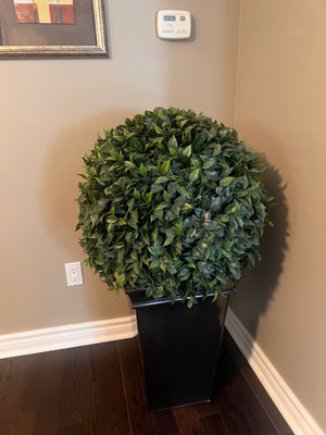 Faux Balloon Plant in Planter (*2 available- priced individually)