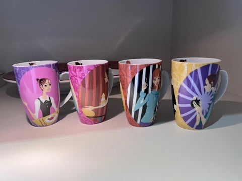 4 Maxwell Williams Shopoholic Mugs