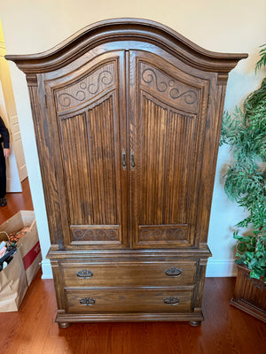 Ethan Allen Royal Charter Oak Armoire