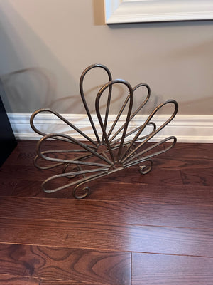Metal Magazine Rack
