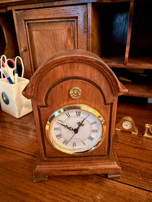 Ethan Allen 7.5" Mantel Clock
