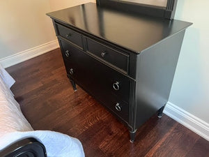 Mary-Kate and Ashley Collection Dresser with Mirror