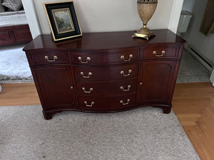 Curved Front 6 Drawer Dresser