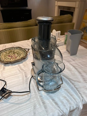 NEW breville je98xl juice fountain plus juicer