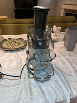 NEW breville je98xl juice fountain plus juicer
