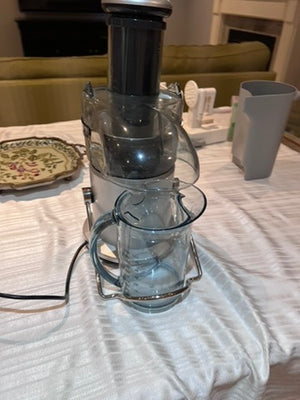 NEW breville je98xl juice fountain plus juicer