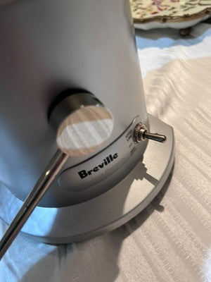 NEW breville je98xl juice fountain plus juicer