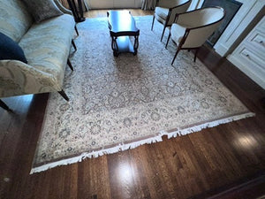 100% Wool Area Rug- 9ft x 12.25ft