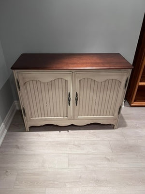 Country Style Console Cabinet