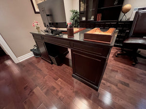 Bombay Company Stanton Executive Desk
