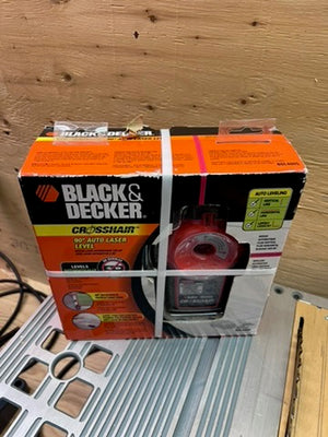 BRAND NEW Black & Decker Crosshair 90' Auto Laser Level