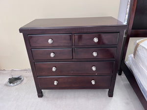 Pair of Lexington Furniture 'Nautica Home' Bedside Chests