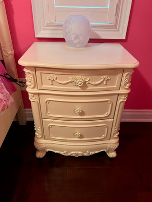 Pair of Homelegance 'Cinderella' White Nightstands
