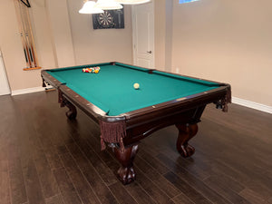Beringer 8'ft Pool Table + Accessories