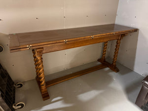 Ethan Allen Madalynn Oak Barley Twist Flip Top Console Table