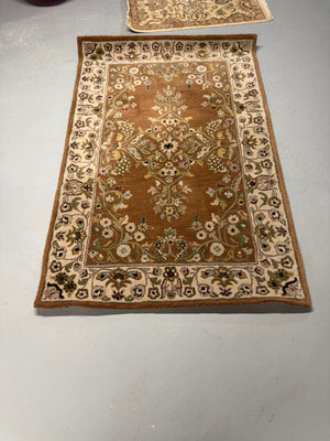 Pinecrest Collection PT 108 Tobacco 100% Wool Indian Rug- 3.6ft x 5.6ft