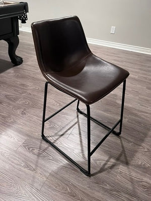 Bar Dining Table + 6 Structube Hayden Counter Stools