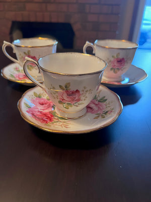 Royal Albert Bone China 'American Beauty' Cups & Saucers