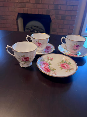 Royal Albert Bone China 'American Beauty' Cups & Saucers