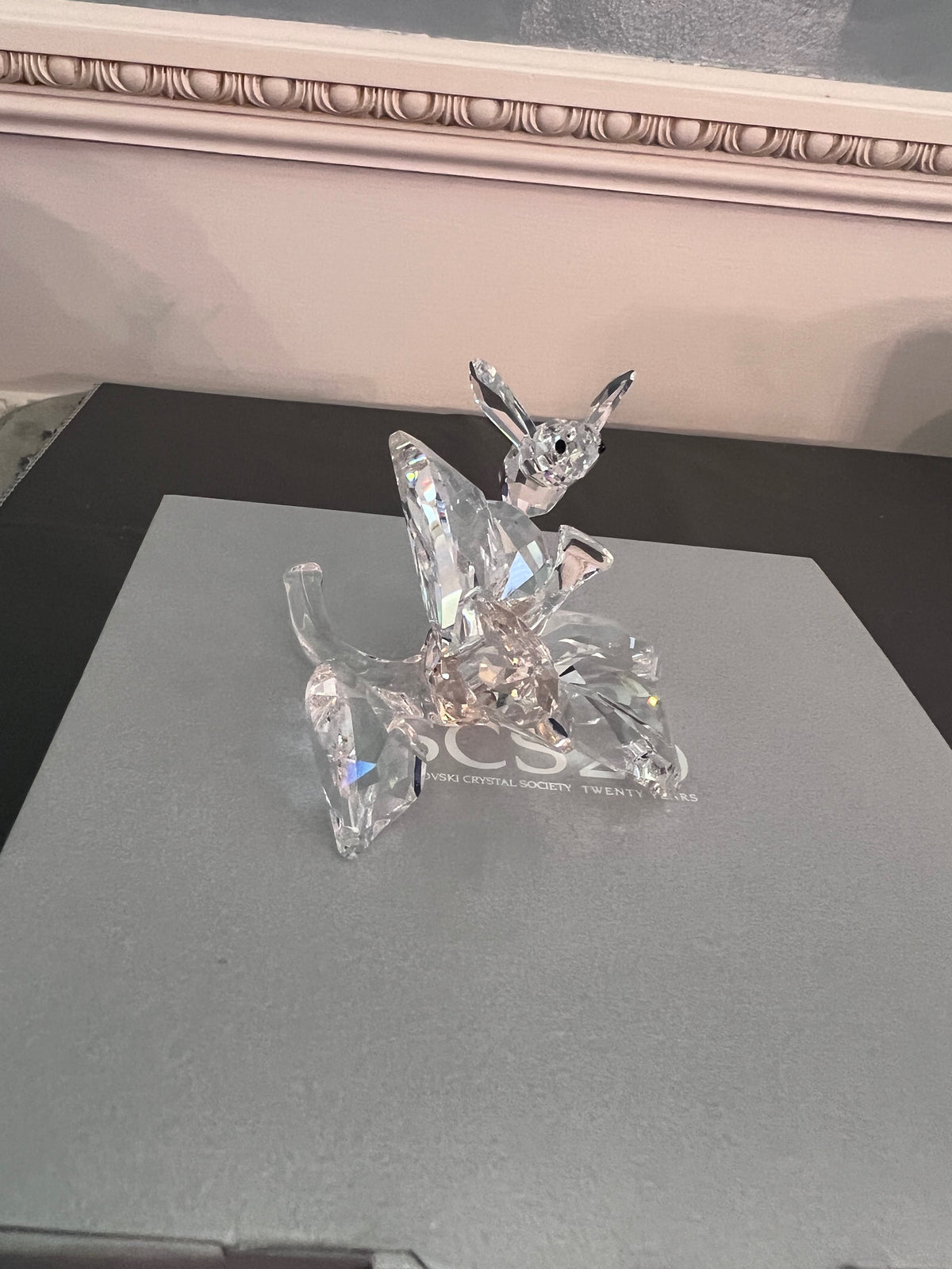Swarovski Crystal SCS20 Jubilee Edition 2007 The Collector Bee on Flower #871895