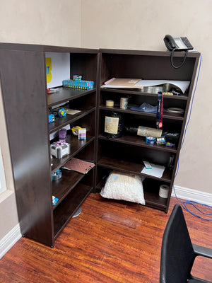2 Bookshelves