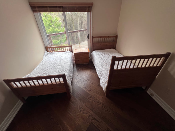Oak Furniture West Bunk Bed + Side Table