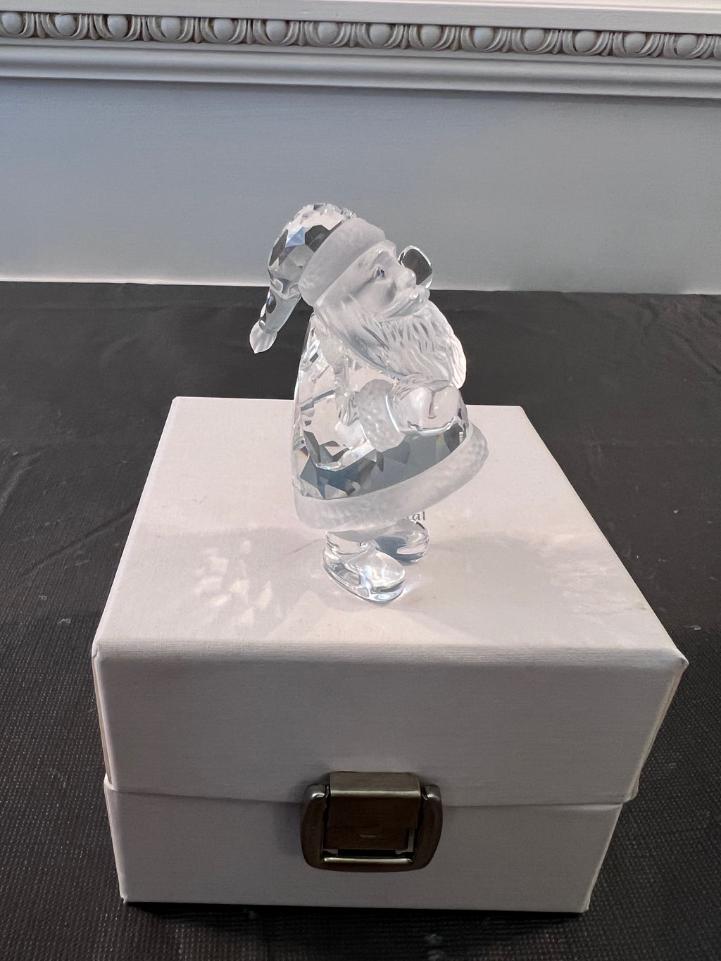 Swarovski Crystal Santa Claus w/ Blue Eyes #221362