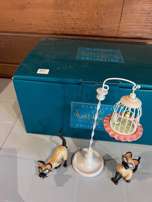 WDCC Walt Disney Classics Collection Lady and the Tramp Si & Am "We are Siamese if You Don't Please" (*box and certificate)