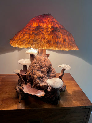 VERY UNIQUE! Vintage MCM Coral Magic Mushroom Lamp