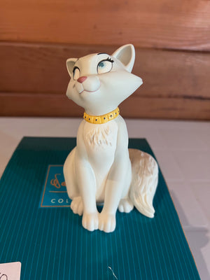 WDCC Walt Disney Classics Collection Aristocats Duchess Fetching Feline (*box and certificate)