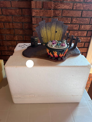 WDCC Walt Disney Classics Collection Trick or Treat Base (*NO BOX, NO CERTIFICATE)