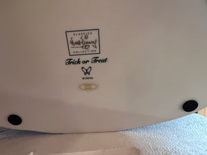 WDCC Walt Disney Classics Collection Trick or Treat Base (*NO BOX, NO CERTIFICATE)
