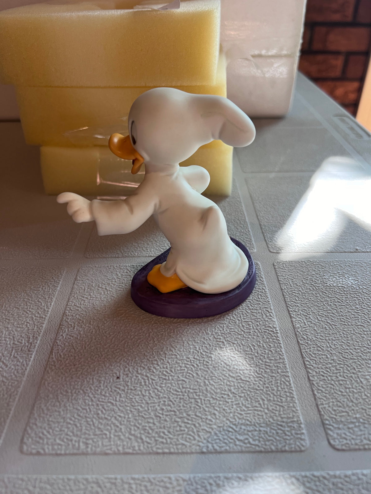 WDCC Walt Disney Classics Collection Trick or Treat Nephew Duck "L'il Spook" (*NO BOX, NO CERTIFICATE)