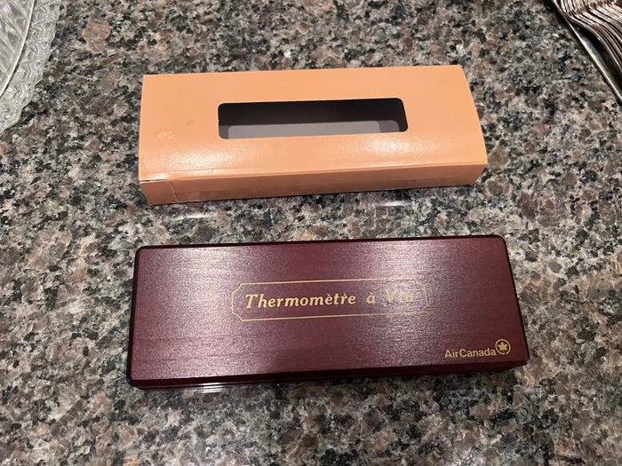 Vintage Air Canada Thermometre a Vin