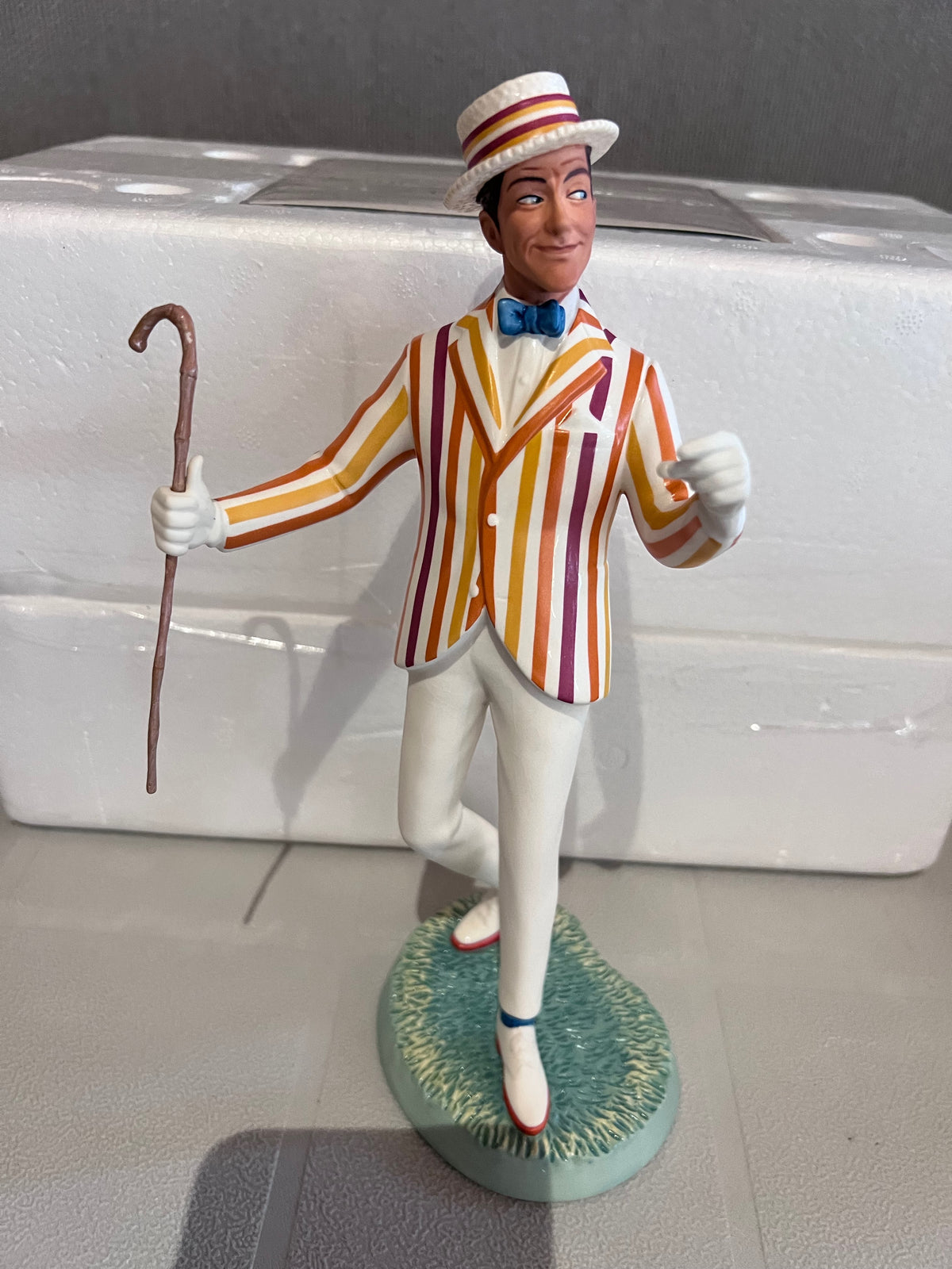 WDCC Walt Disney Classics Collection Mary Poppins Bert "Feeling Grand" (*certificate only)