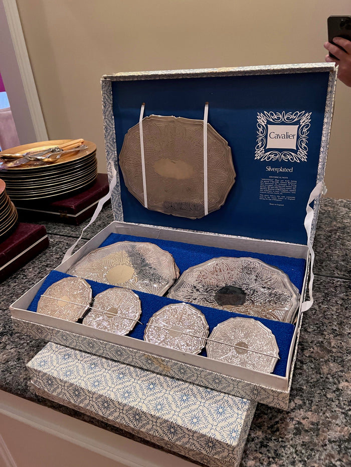 Cavalier Sheffield Silverplated Trivet/Coaster Set # 2