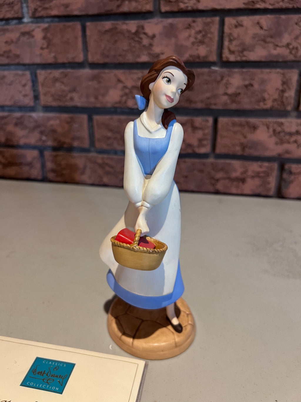 WDCC Walt Disney Classics Collection Beauty and the Beast Belle "Dreaming of a Great Wide Somewhere" (*certificate only)