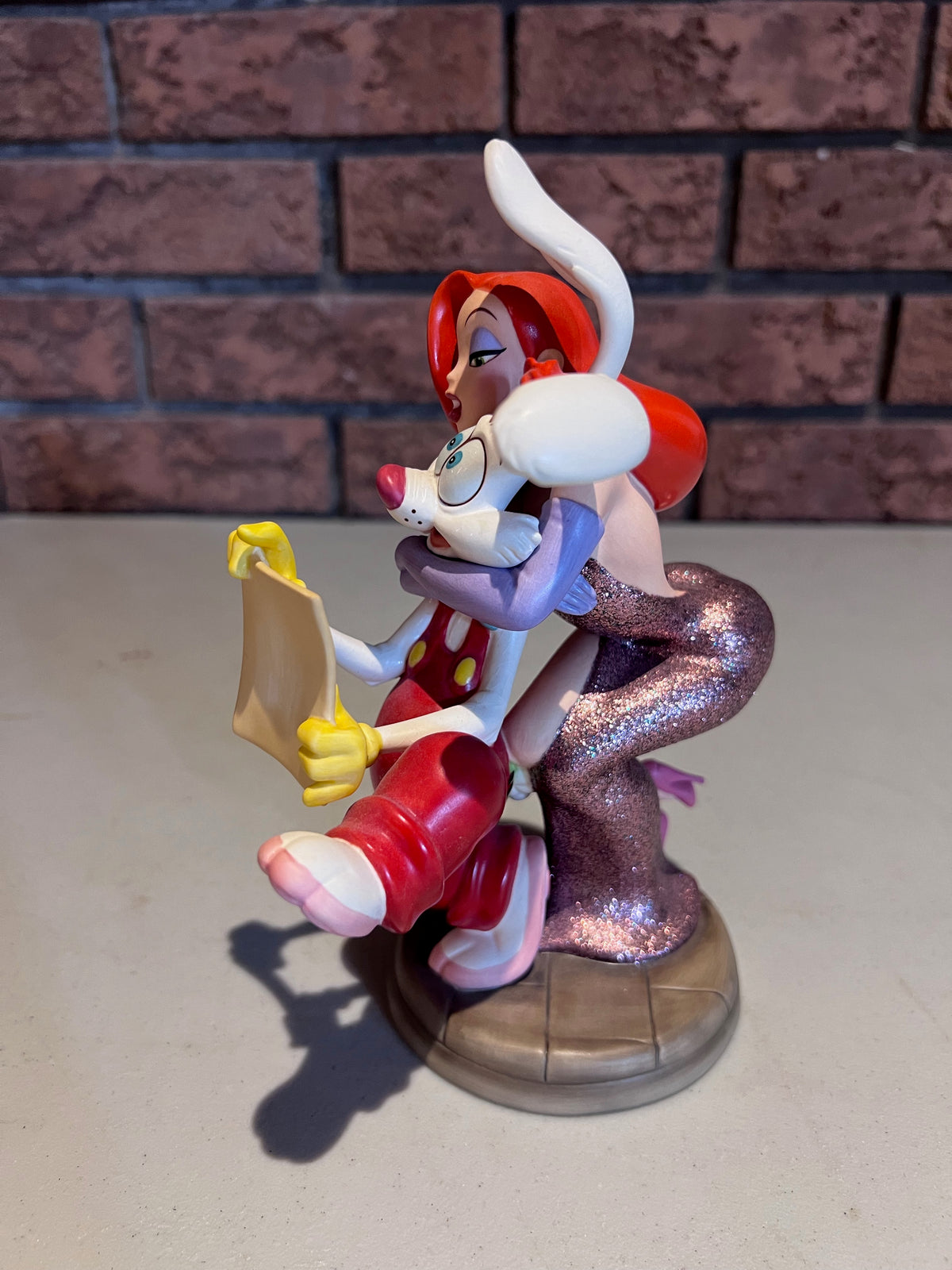 WDCC Walt Disney Classics Collection Who Framed Roger Rabbit, Roger & Jessica Rabbit "Dear Jessica, How Do I Love Thee?" (*no box, no certificate)