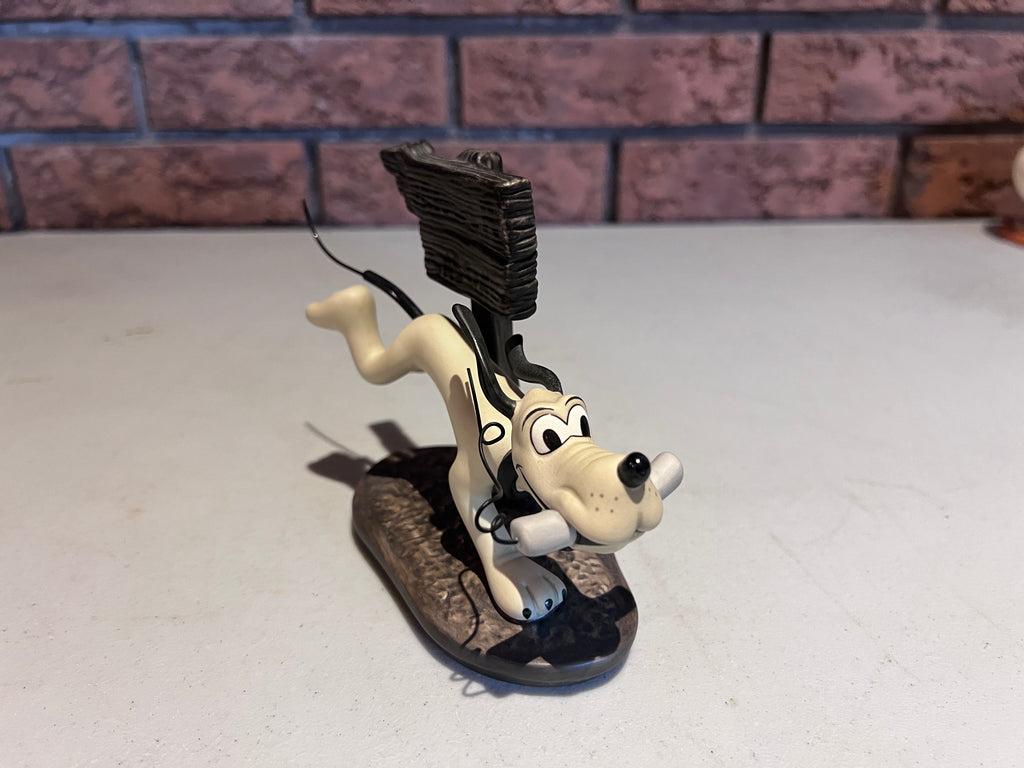 WDCC Walt Disney Classics Collection Dynamite Dog "The Delivery Boy" (*no box, no certificate)