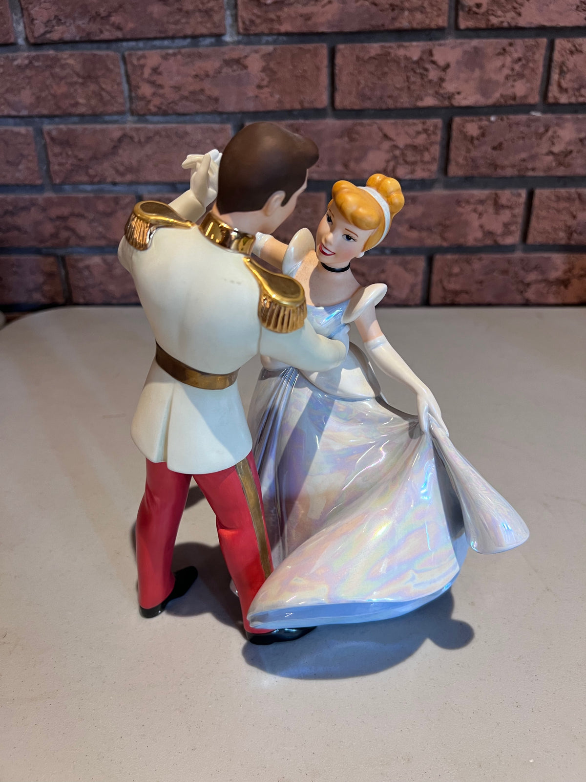 WDCC Walt Disney Classics Collection Cinderella and Prince Charming "So This Is Love" (*no box, no certificate)
