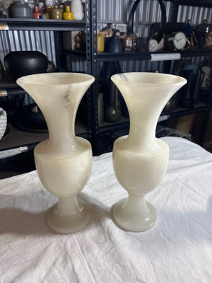 Pair of Alabaster Vases by Alabastro Scaglione, Made in Italy