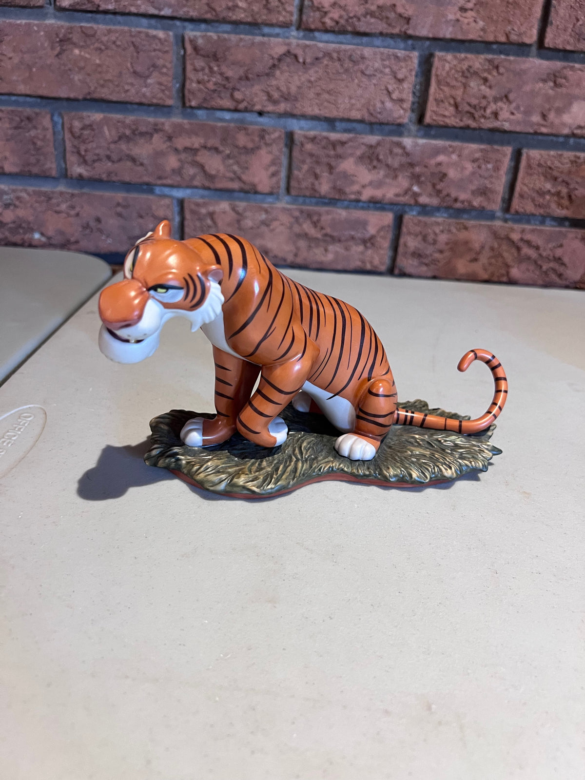 WDCC Walt Disney Classics Collection The Jungle Book Shere Khan "Everyone Runs from Shere Khan" (*no box, no certificate)
