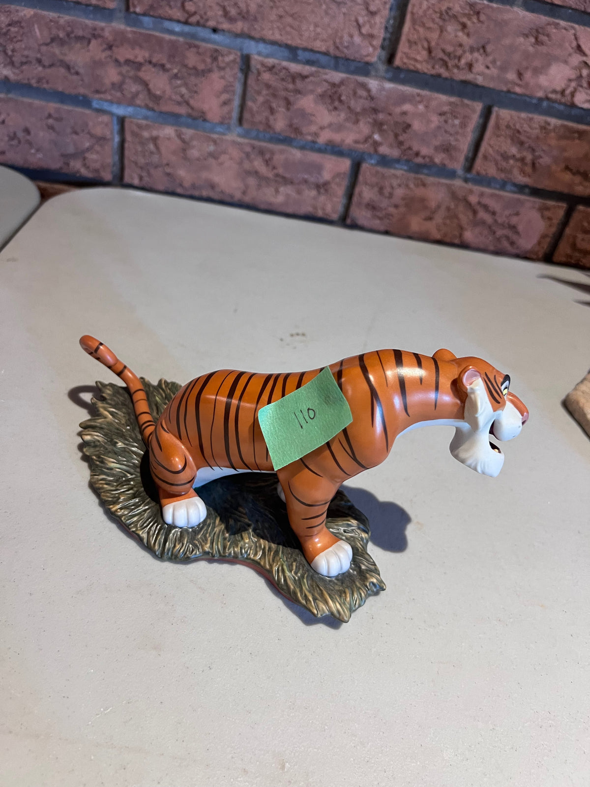 WDCC Walt Disney Classics Collection The Jungle Book Shere Khan "Everyone Runs from Shere Khan" (*no box, no certificate)