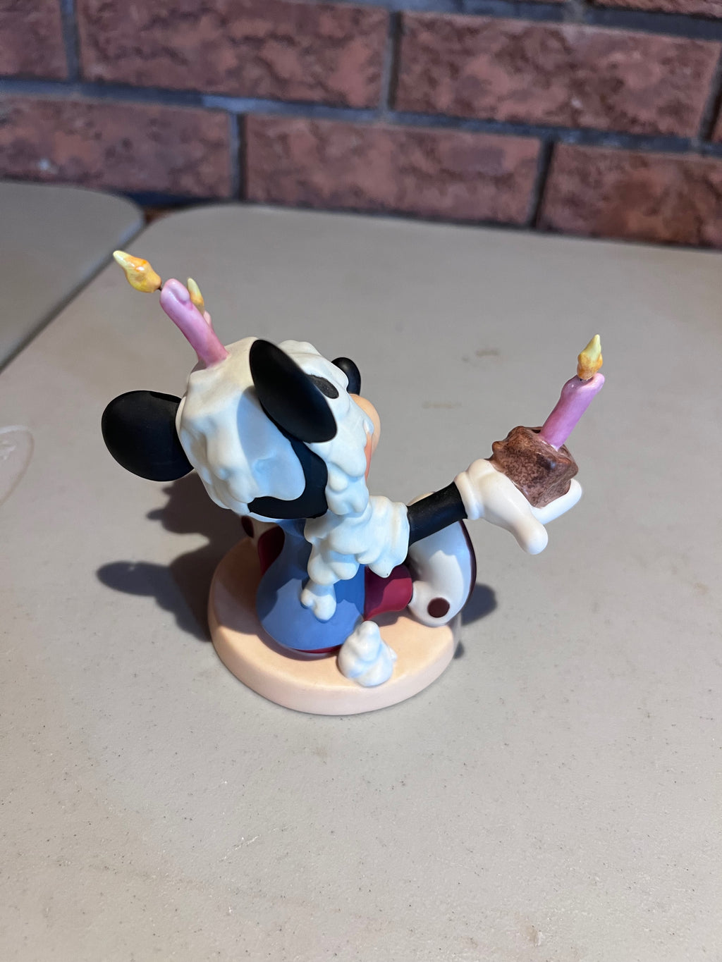 WDCC Walt Disney Classics Collection Mickey's Birthday Party "Happy Birthday!" (*no box, no certificate)