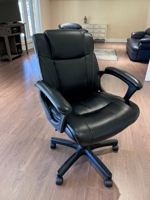 Bonded Leather Manager Chair, Black