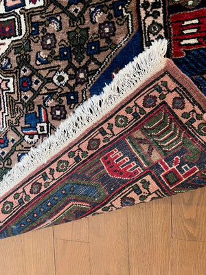 100% Wool Hand Made Persian Rug