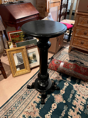 Black Pedestal Stand