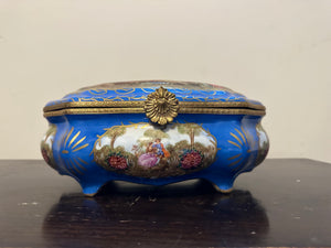 Antique Sevres porcelain lidded trinket box