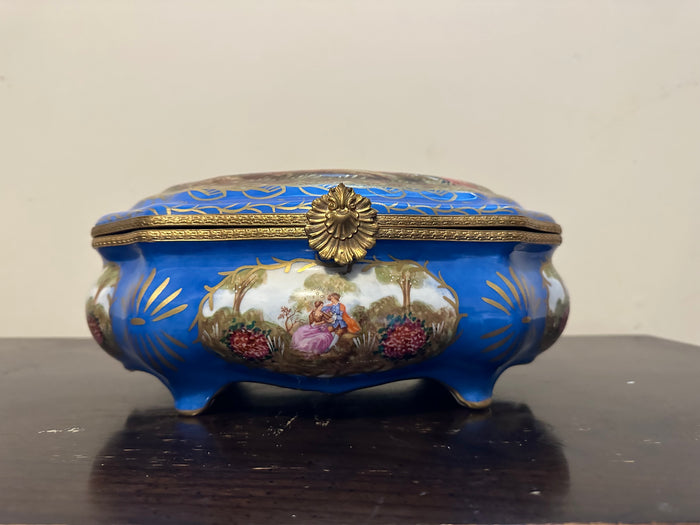 Antique Sevres porcelain lidded trinket box