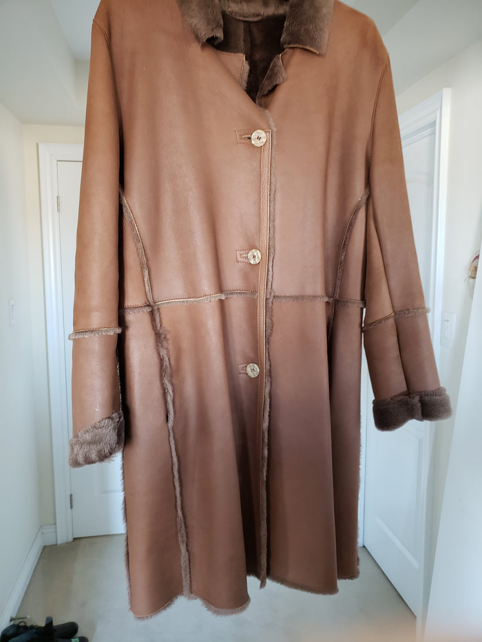 Women's Hollie's Stockohlm Brown Soft Shearling